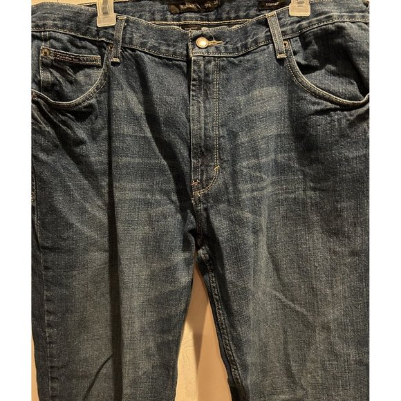 Calvin Klein Denim Blue Jeans, size 38 X 32 Straight Leg - Picture 4 of 8